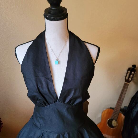 NWT Pin-up Cocktail Elegant Black Halter Midi Dress Size Small Maggie Tang - Picture 4 of 10